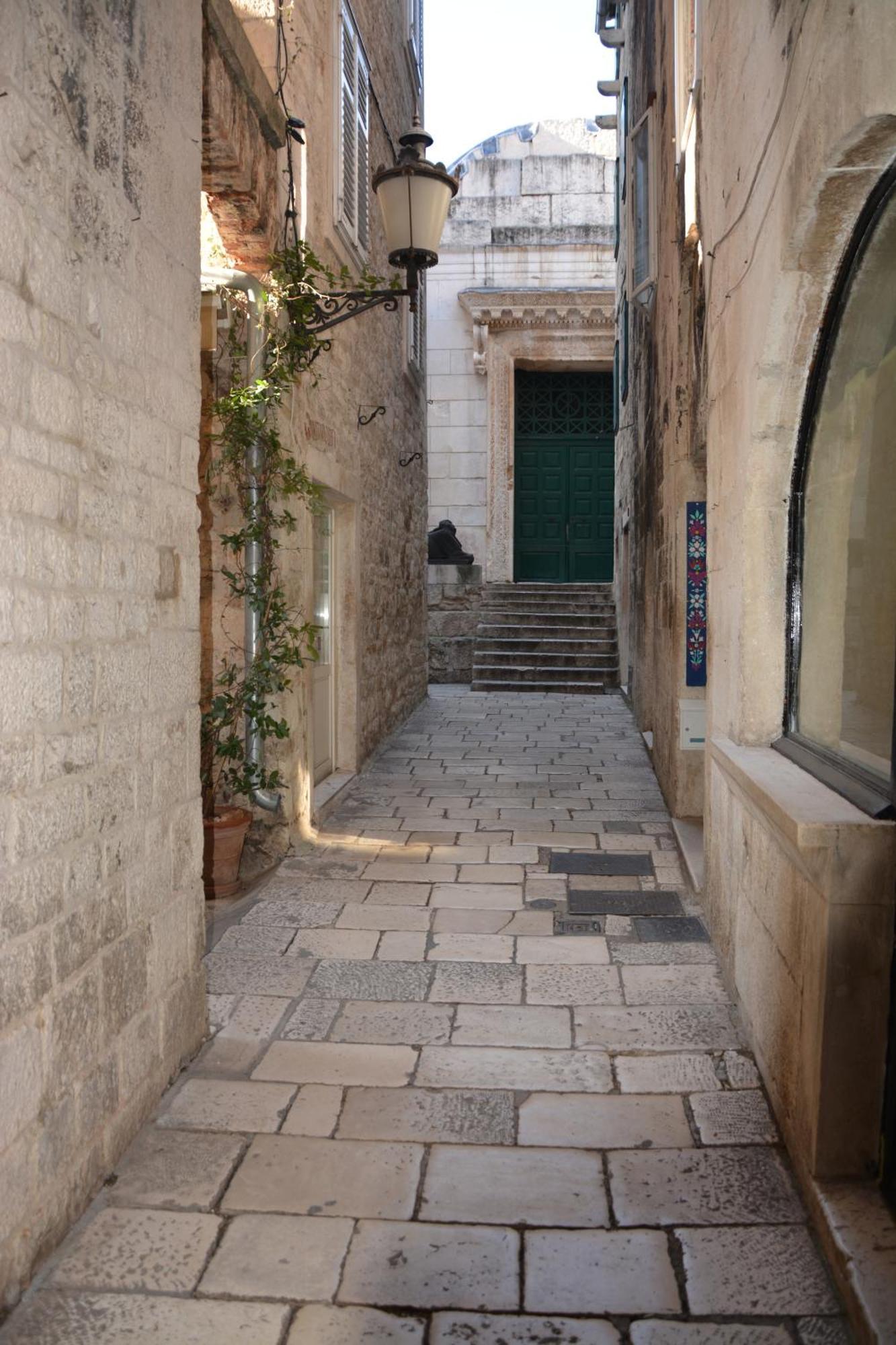 Largo Apartment In The Heart Of Diocletian Palace Split Exterior foto